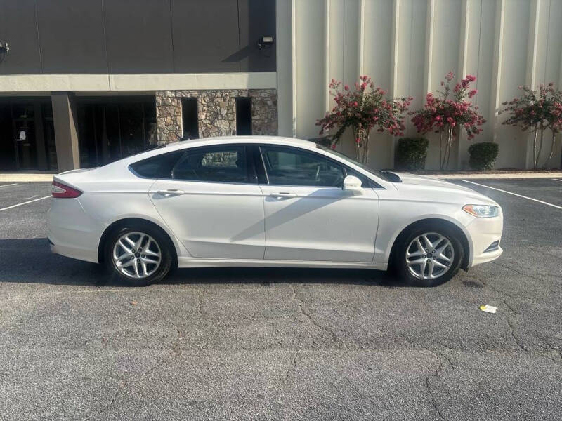 2013 Ford Fusion SE