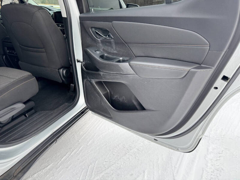 2018 Chevrolet Traverse LT Cloth