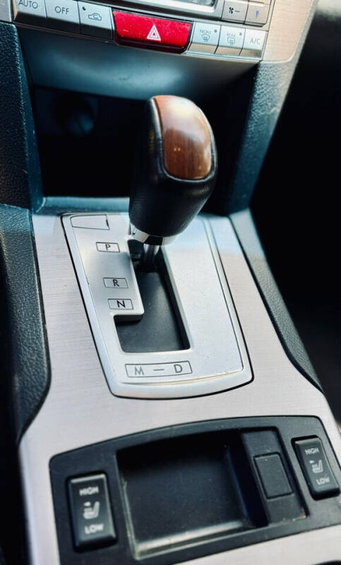 2013 Subaru Outback 2.5i Limited