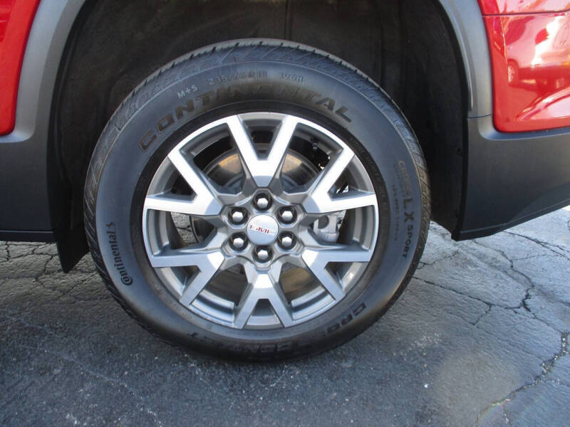 2023 GMC Acadia SLE