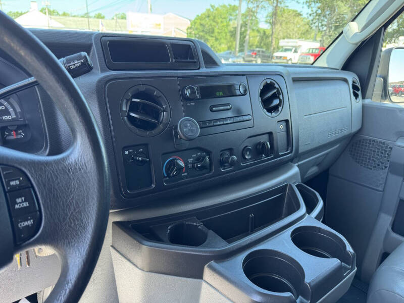 2012 Ford E-Series E-250