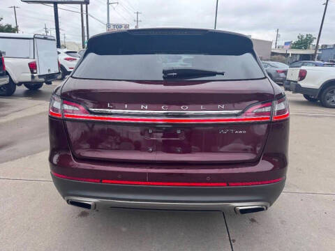 2019 Lincoln Nautilus Black Label