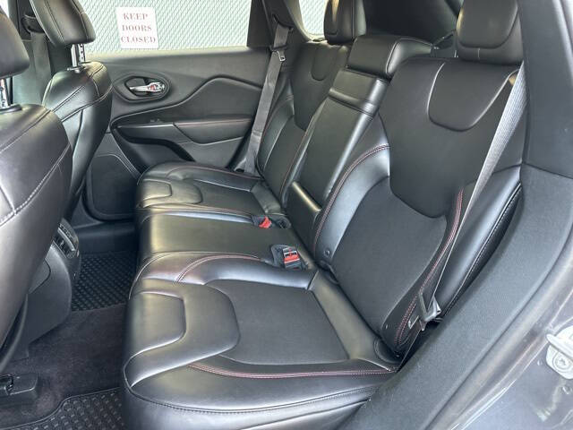 2019 Jeep Cherokee Trailhawk