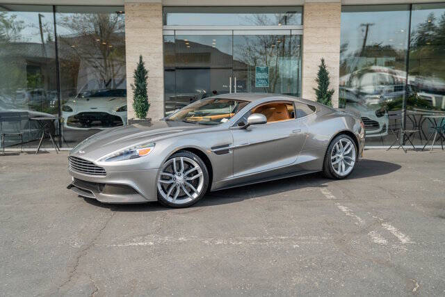 2017 Aston Martin Vanquish 40