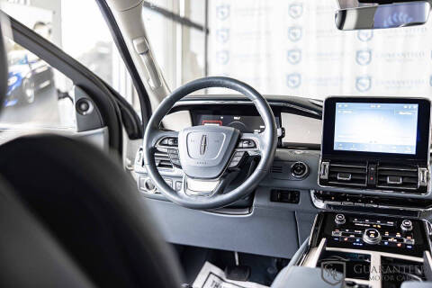 2020 Lincoln Navigator Black Label