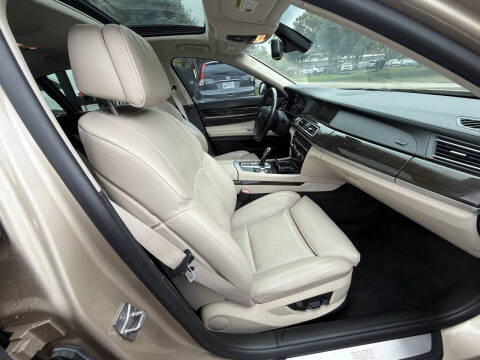 2011 BMW 7 Series 750Li
