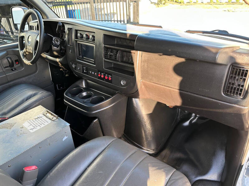 2014 Chevrolet Express 2500