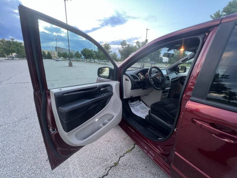 2017 Dodge Grand Caravan SE