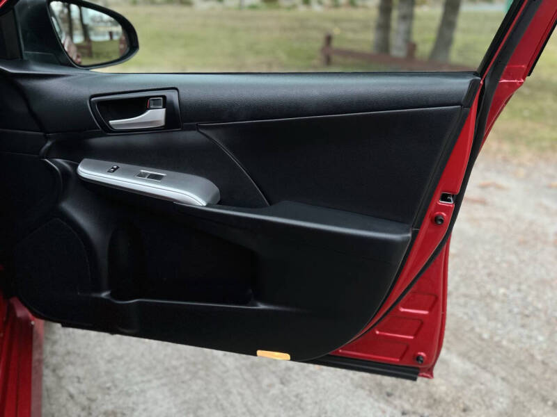 2014 Toyota Camry SE