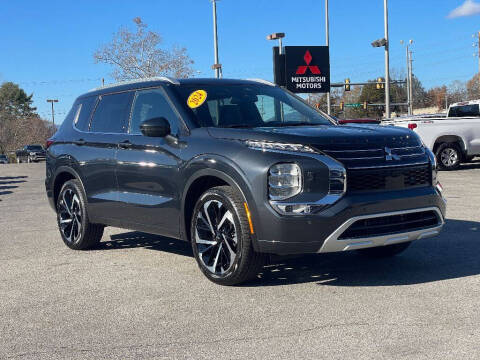 2024 Mitsubishi Outlander for sale at Ole Ben Franklin Motors KNOXVILLE - Clinton Highway in Knoxville TN