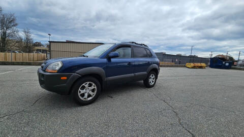 2009 Hyundai Tucson for sale at iDrive in New Bedford MA