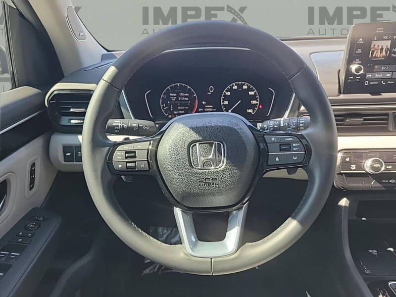 2024 Honda Pilot Touring