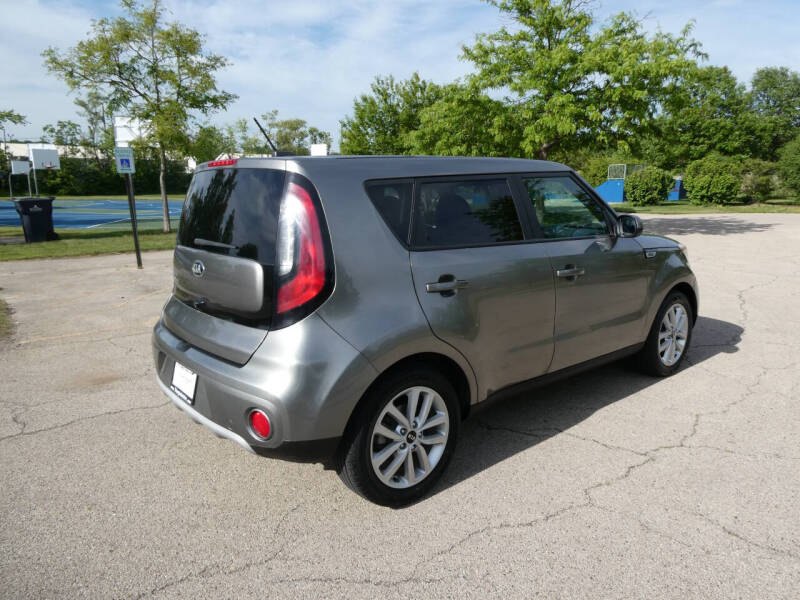 2019 Kia Soul +