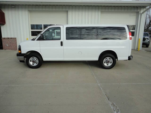 2024 GMC Savana LT 2500