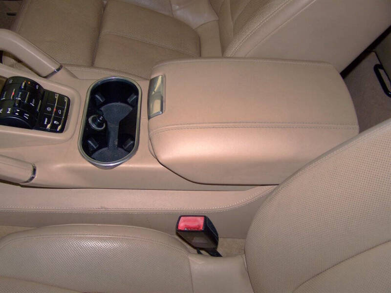 2012 Porsche Cayenne S