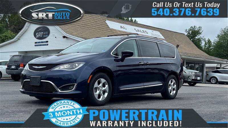 2017 Chrysler Pacifica Touring-L Plus