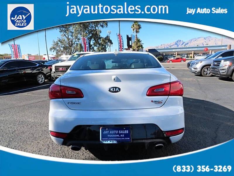 2016 Kia Forte Koup SX