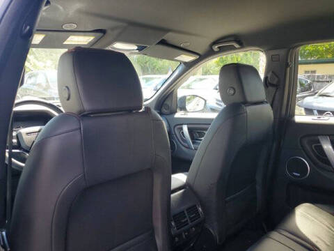 2023 Land Rover Discovery Sport P250 SE R-Dynamic