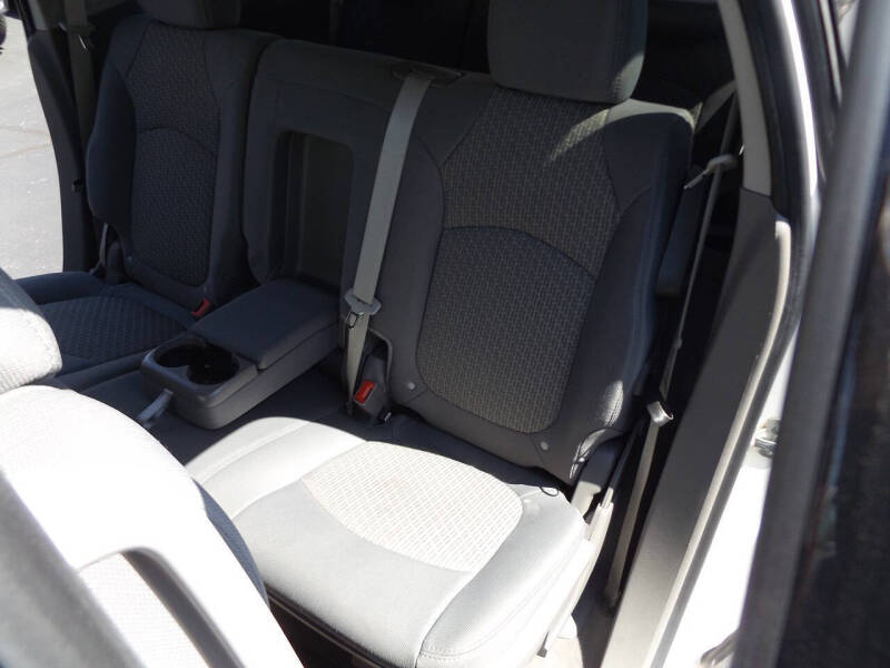 2012 Chevrolet Traverse LS