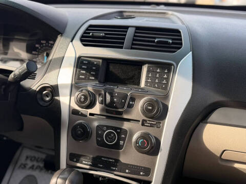 2014 Ford Explorer