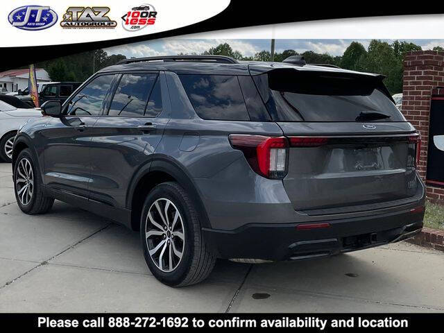 2025 Ford Explorer ST-Line