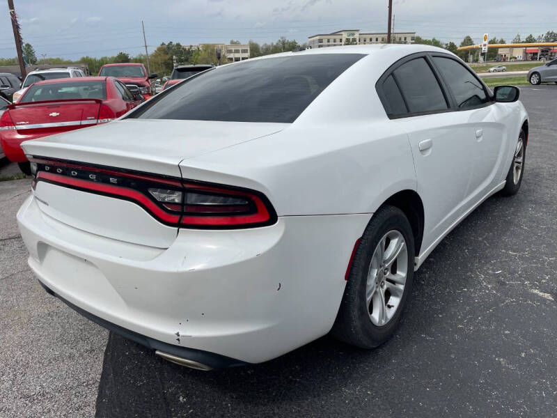 2015 Dodge Charger SE