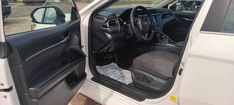 2018 Toyota Camry LE