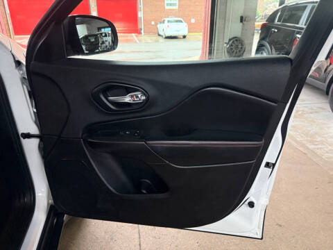 2019 Jeep Cherokee Trailhawk