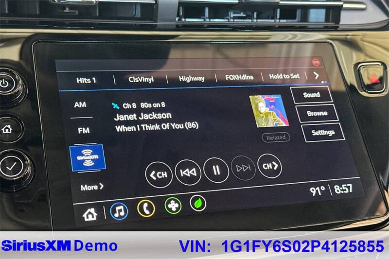 2023 Chevrolet Bolt EUV LT