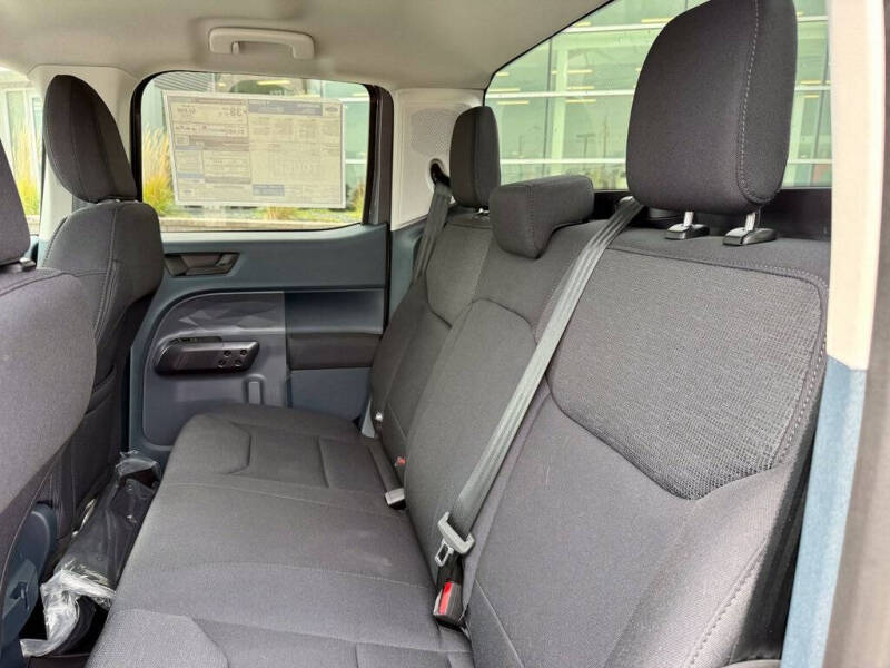 2025 Ford Maverick XL