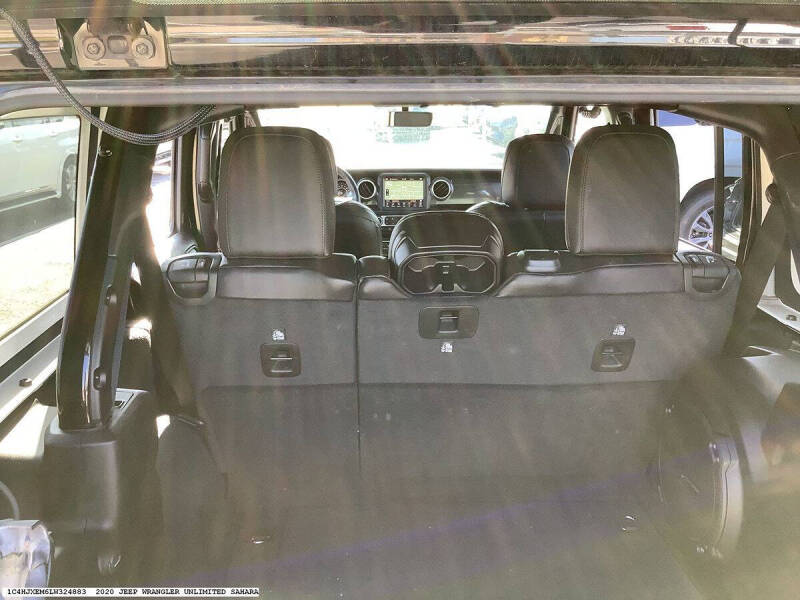 2020 Jeep Wrangler Unlimited Sahara Altitude