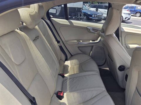 2013 Volvo S60 T5 Premier Plus