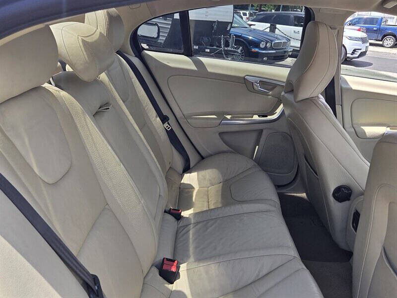 2013 Volvo S60 T5 Premier Plus