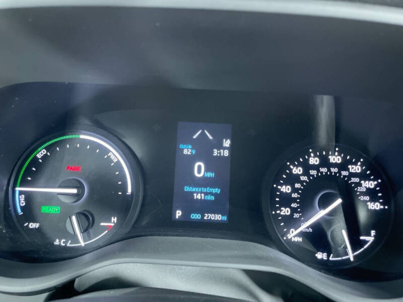 2023 Toyota Sienna LE 8-Passenger