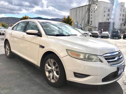 2011 Ford Taurus SEL