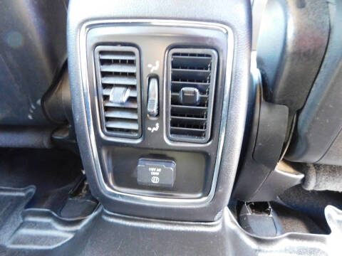 2011 Jeep Grand Cherokee Laredo