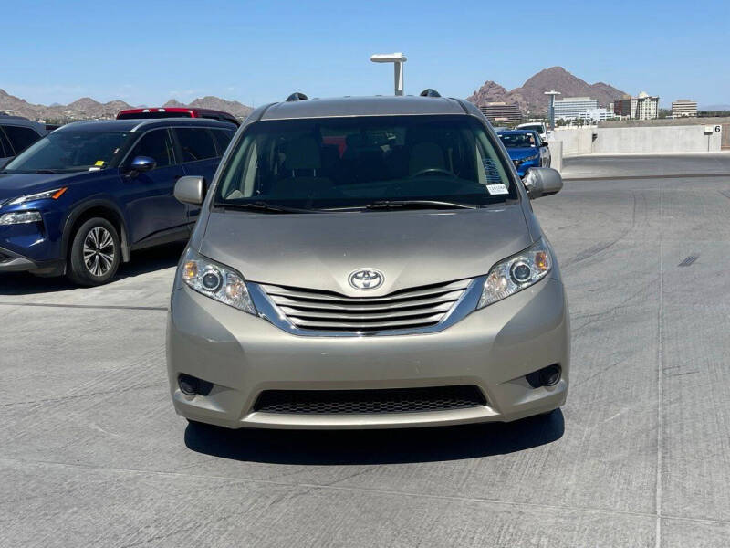 2017 Toyota Sienna