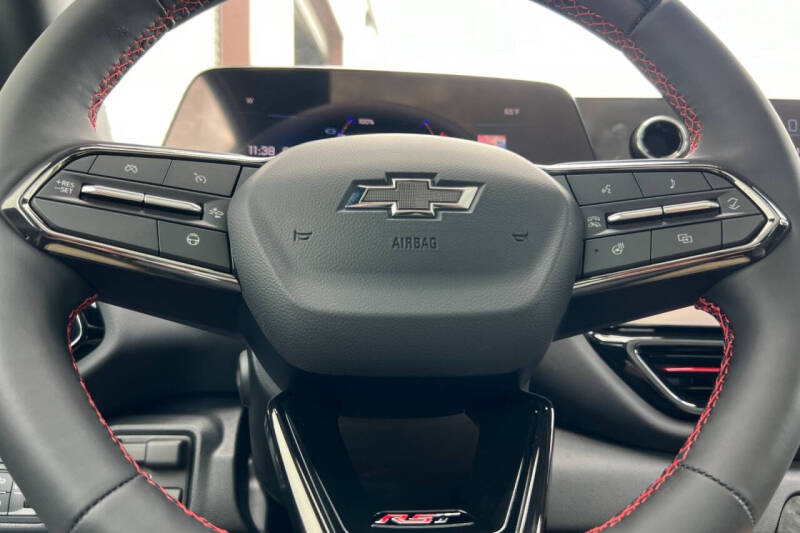 2025 Chevrolet Silverado EV RST