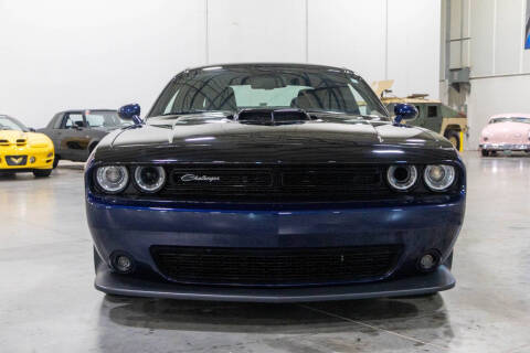 2017 Dodge Challenger 392 HEMI Scat Pack Shaker