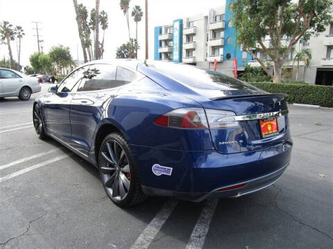 2015 Tesla Model S P85D