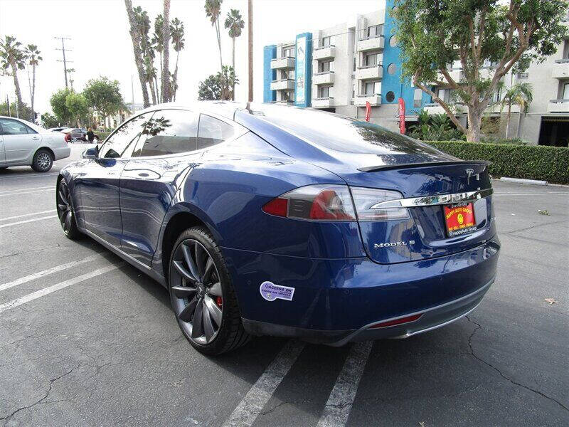 2015 Tesla Model S P85D