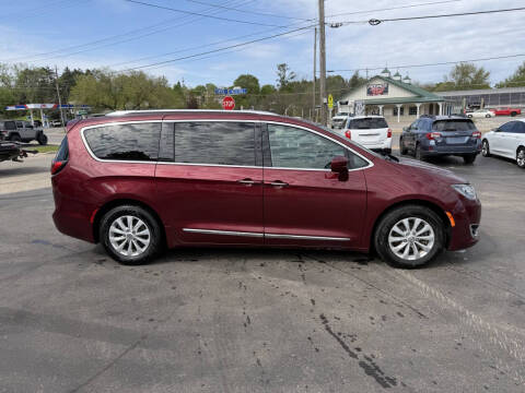 2018 Chrysler Pacifica Touring L Plus