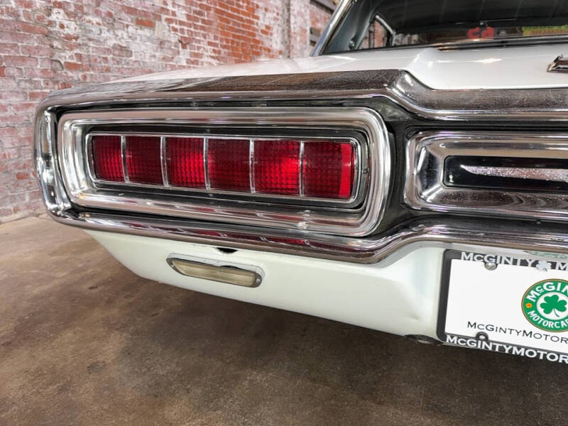 1965 Ford Thunderbird