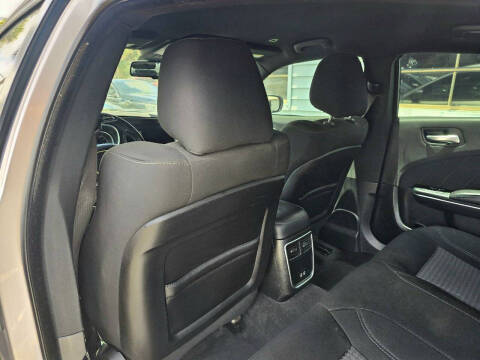 2018 Dodge Charger SXT Plus