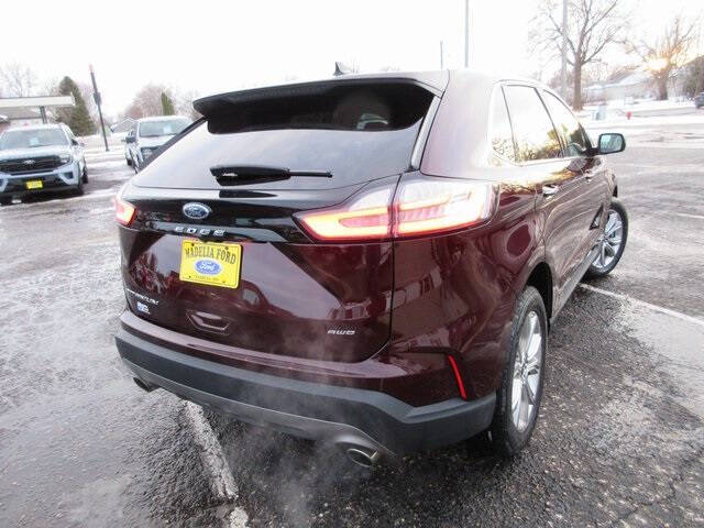 2024 Ford Edge Titanium
