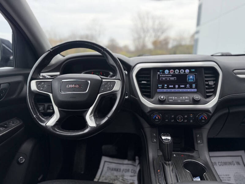 2019 GMC Acadia SLT-1