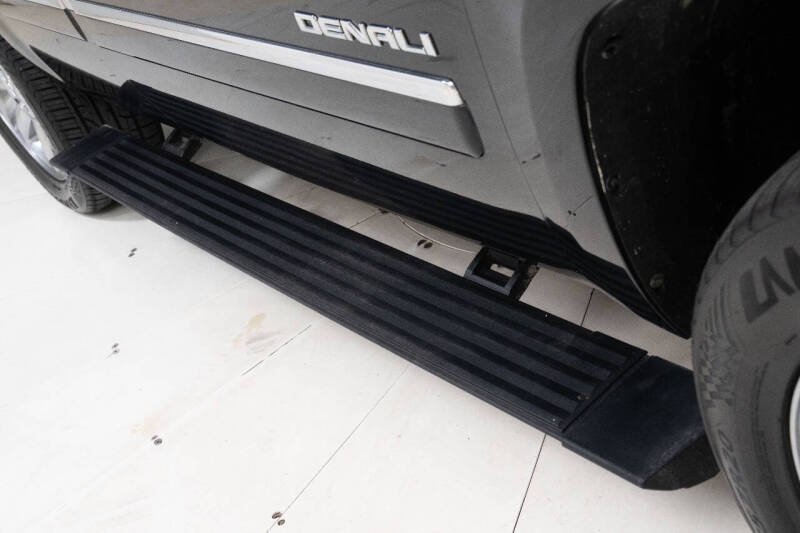 2011 GMC Yukon Denali