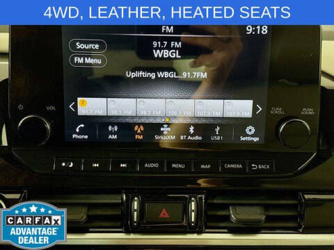 2022 Nissan Pathfinder SL
