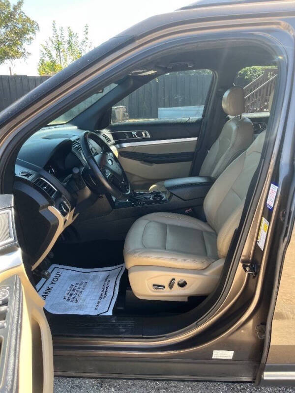 2016 Ford Explorer XLT