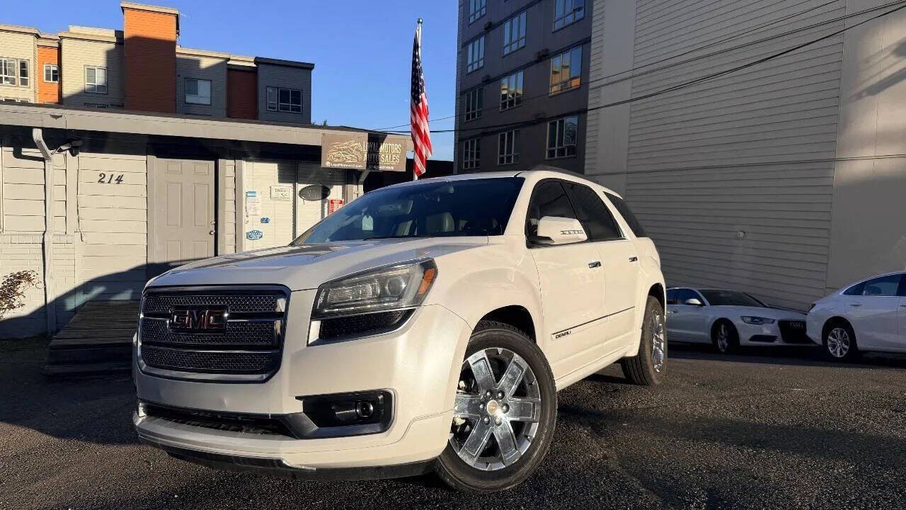 Off white 2016 GMC Acadia Denali Denali 4dr SUV 2